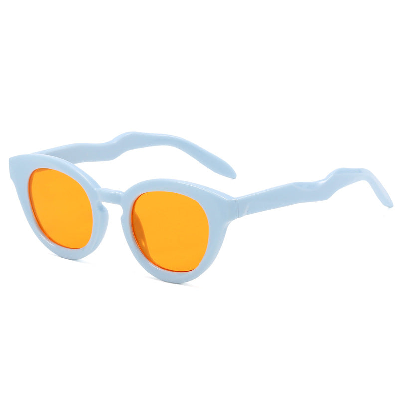 Damen modische Sonnenbrille mit feline Features Karnz
