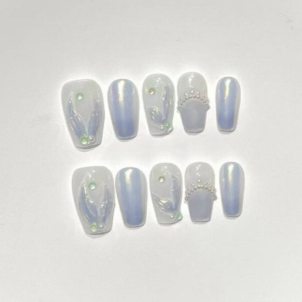 Künstlerisches dekoratives Press-on-Nagelset