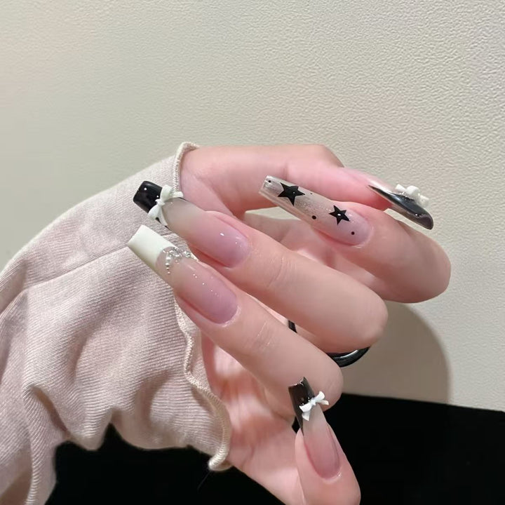 Dekorative Stiletto-Nagelkunst-Tipps