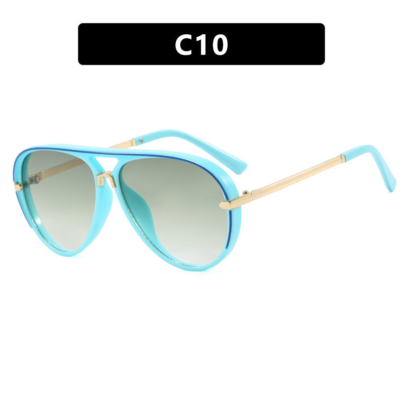 Damen modische Piloten-Sonnenbrille mit eleganten Metallakzenten Karnz