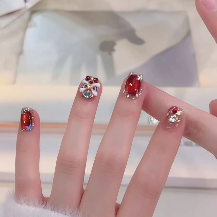 Elegantes mit Edelsteinen verziertes Press-On-Nagelset Karnz