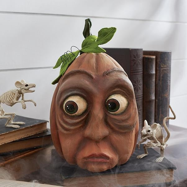 Lustige Halloween Kürbisfigur Karnz