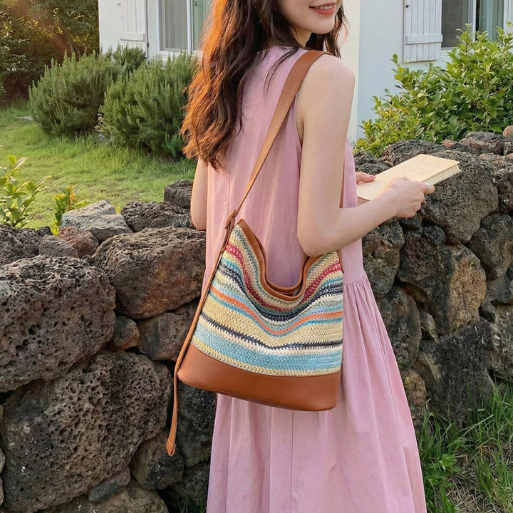 Boho Chic Woven Schultertasche
