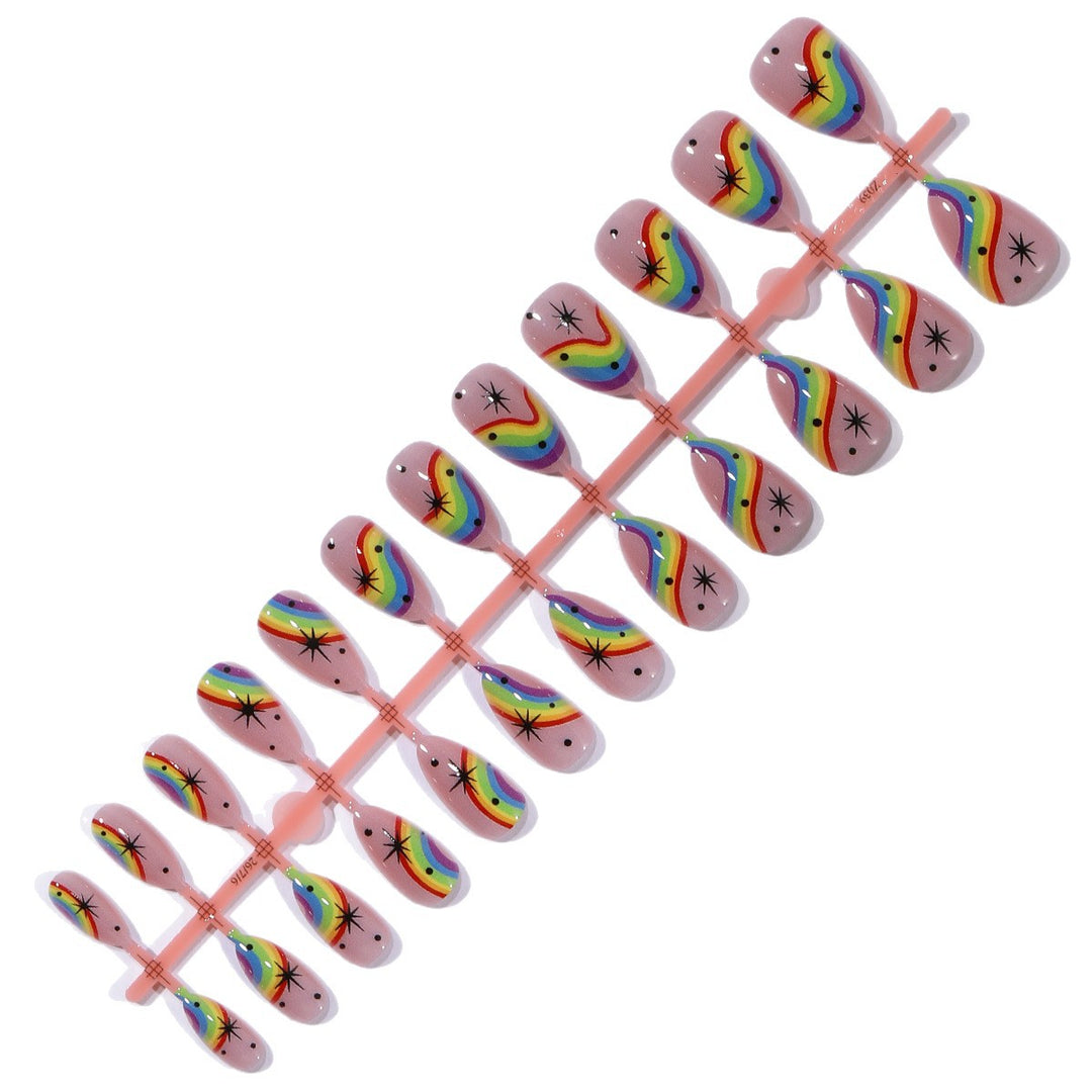 Bunte Regenbogen-Themen Nagelkunst Karnz