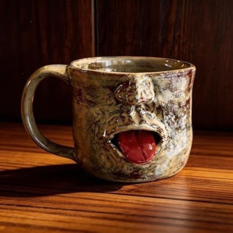 Lustige Kaffeetasse im Gesichtsdesign Karnz