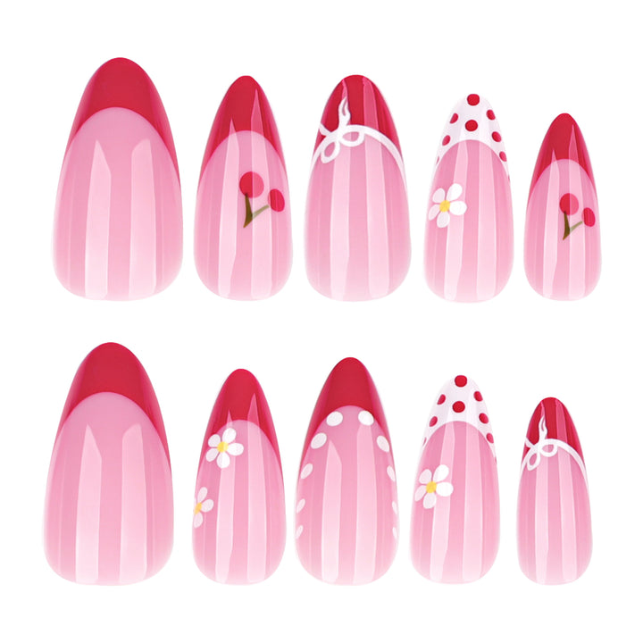 Kunstvolle Nagelverlängerungen mit fröhlichem Kirsch-Design Karnz
