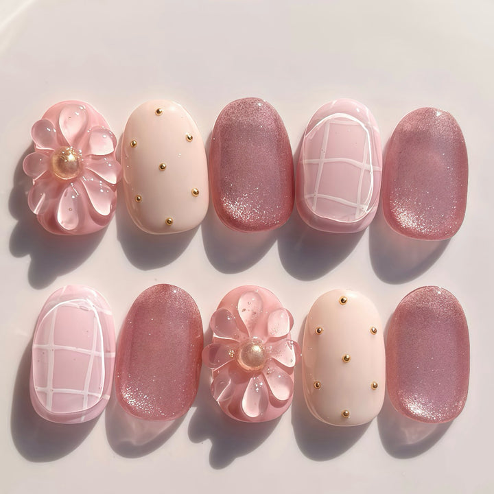 Dekorative Druck-Nagel-Set mit einzigartigen künstlerischen Designs
