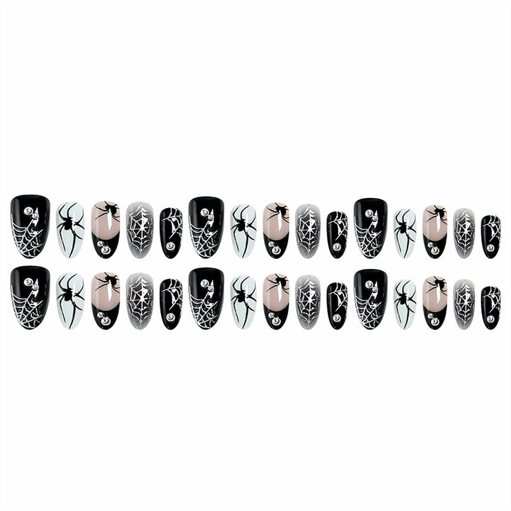 Kreatives Halloween Nageldesign Karnz