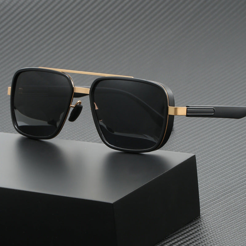 Damen elegante quadratische Sonnenbrille mit hochwertigem Metallrahmen Karnz