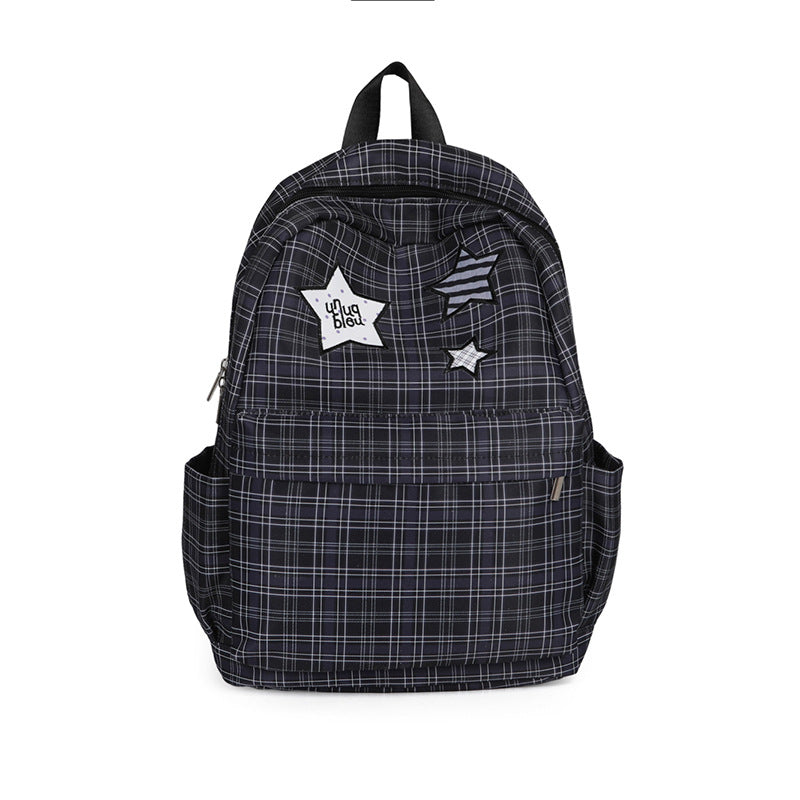 Stylischer praktischer Rucksack mit Karomuster Karnz