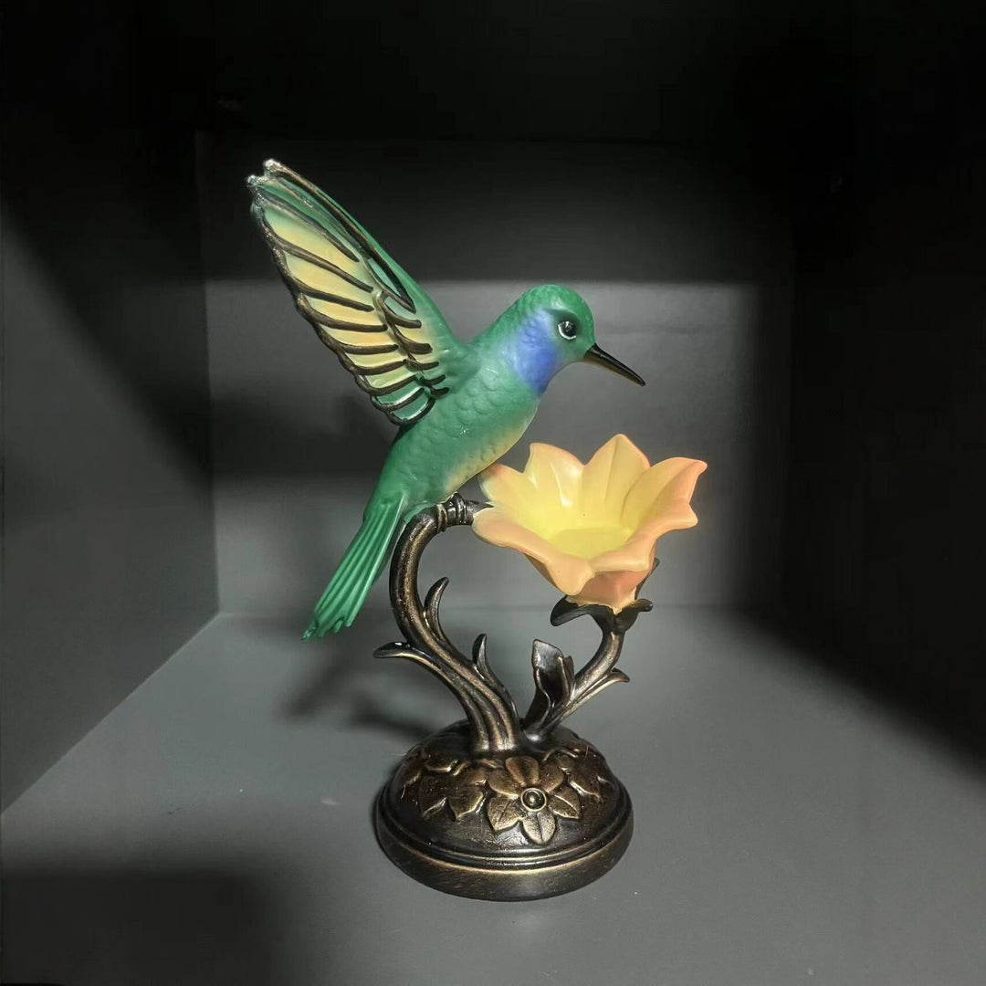 Dekorative Hummingbird-Skulptur Karnz