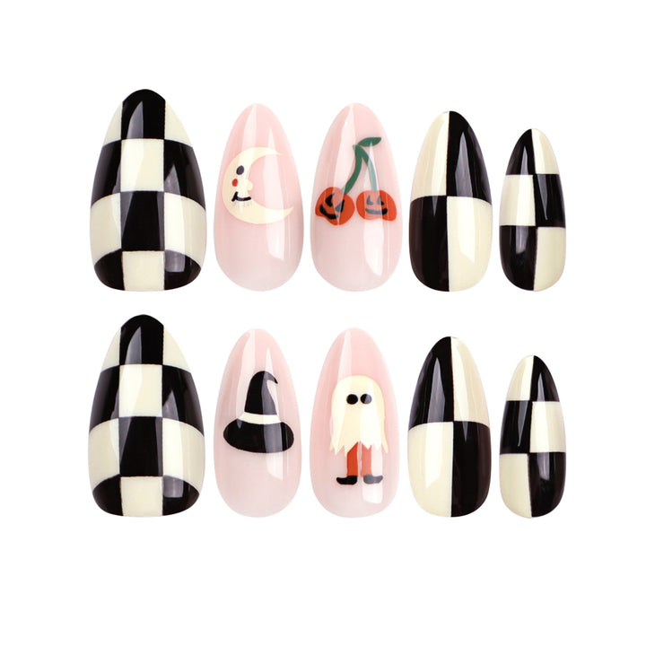 Künstliche Nagelkunst im Halloween-Design Karnz
