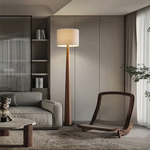 Moderne stilvolle Stehlampe