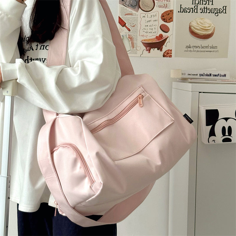 Geräumige Reisetasche Karnz