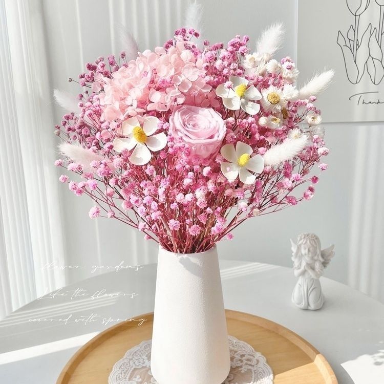 Trockenblumenstrauß Tischmittelstück