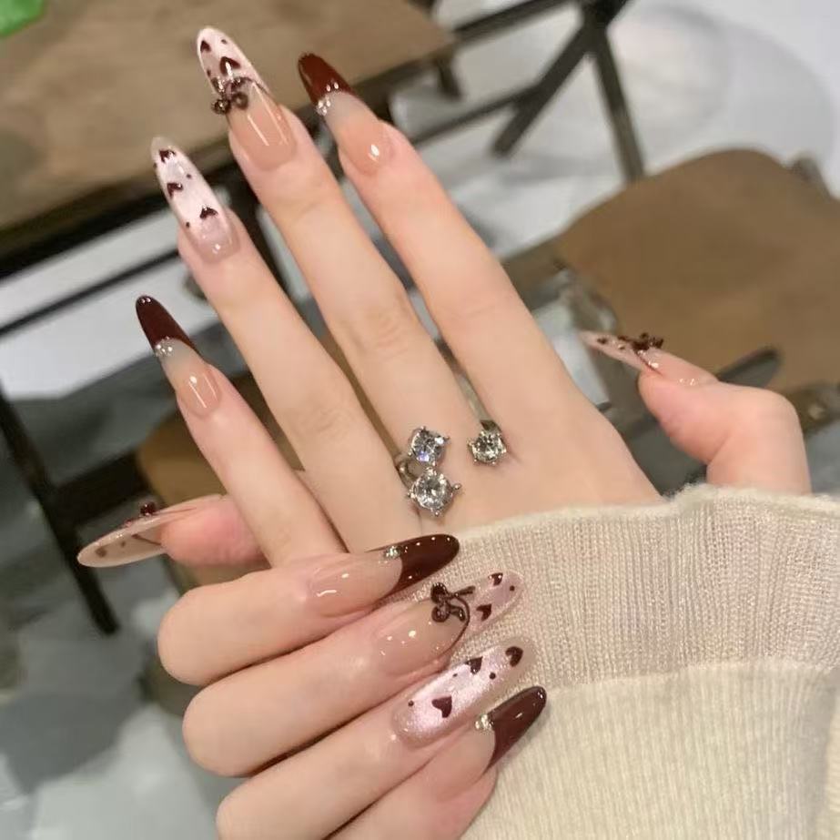 Künstlerische Französische Spitze Nail Art