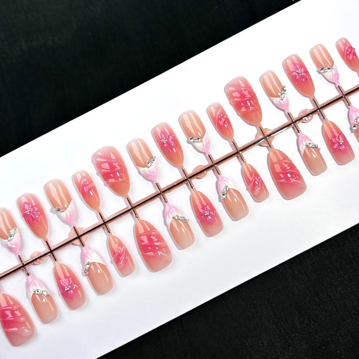 Elegante Polka Dot und Spitzen Press-On Nagel Set