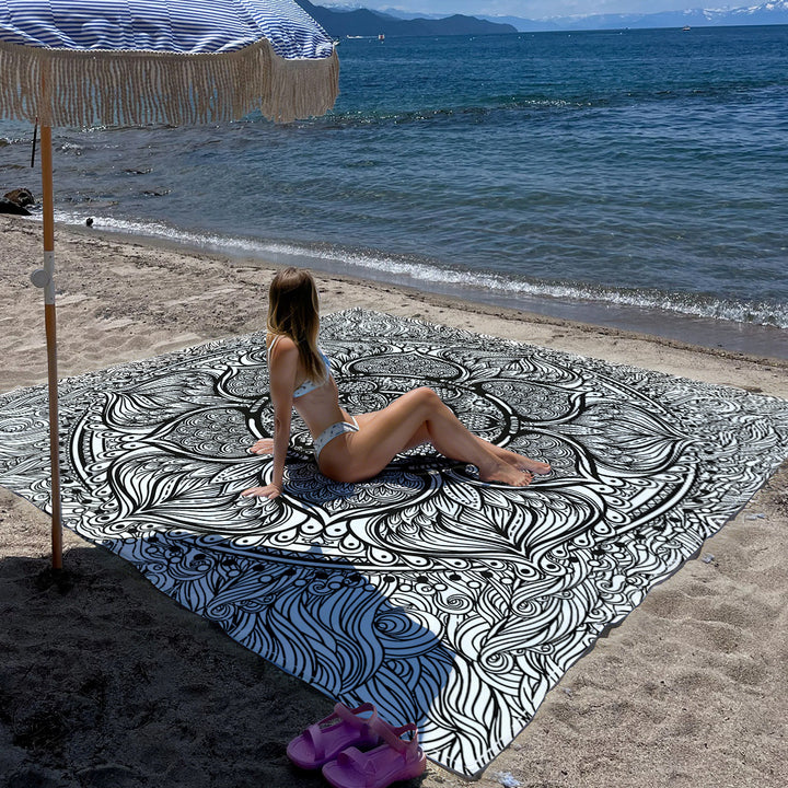 Mandala Design Strandmatte Karnz