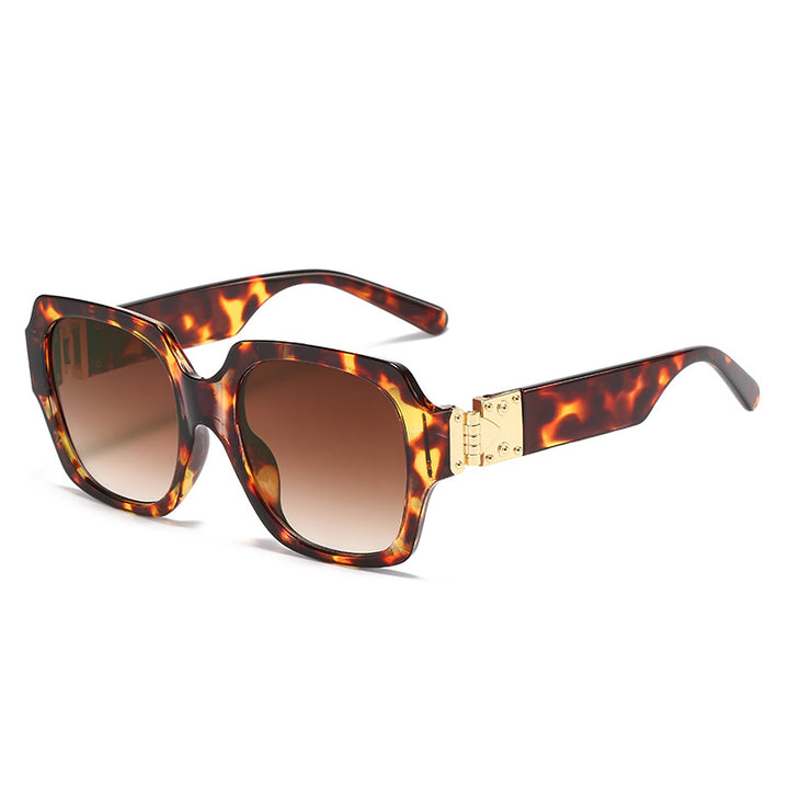 Damen modische oversized Sonnenbrille mit luxuriösen Metallelementen Karnz
