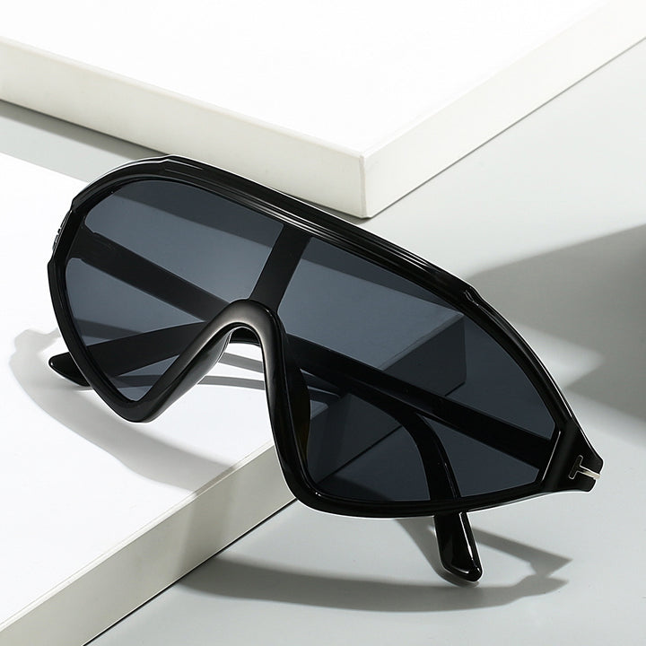 Sportliche Shield Sonnenbrille Karnz