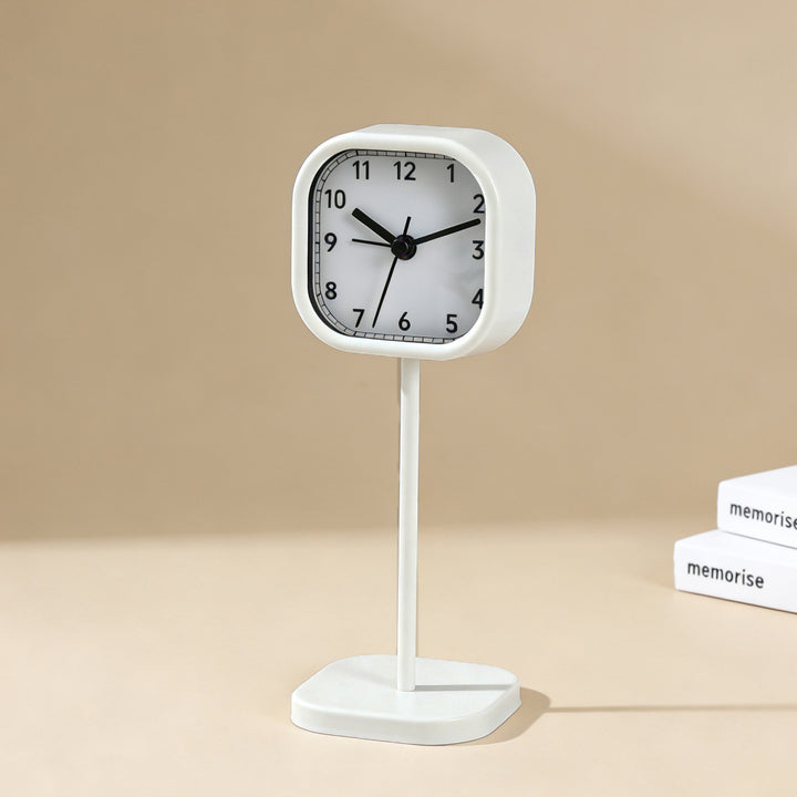 Minimalistische Tischuhr Karnz