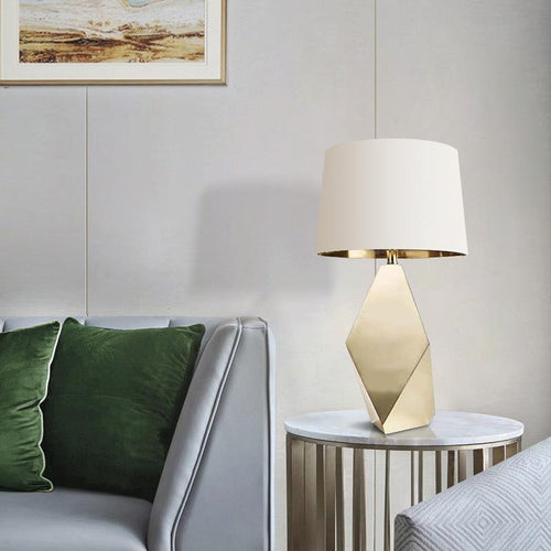 Geometrische Tischlampe