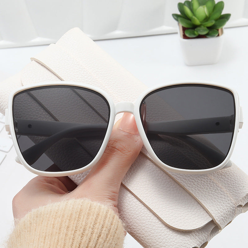 Damen elegante Oversized-Sonnenbrille im modernen Design Karnz