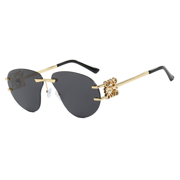 Damen modische Sonnenbrille im eleganten Aviator-Stil mit Kunststeindetails Karnz