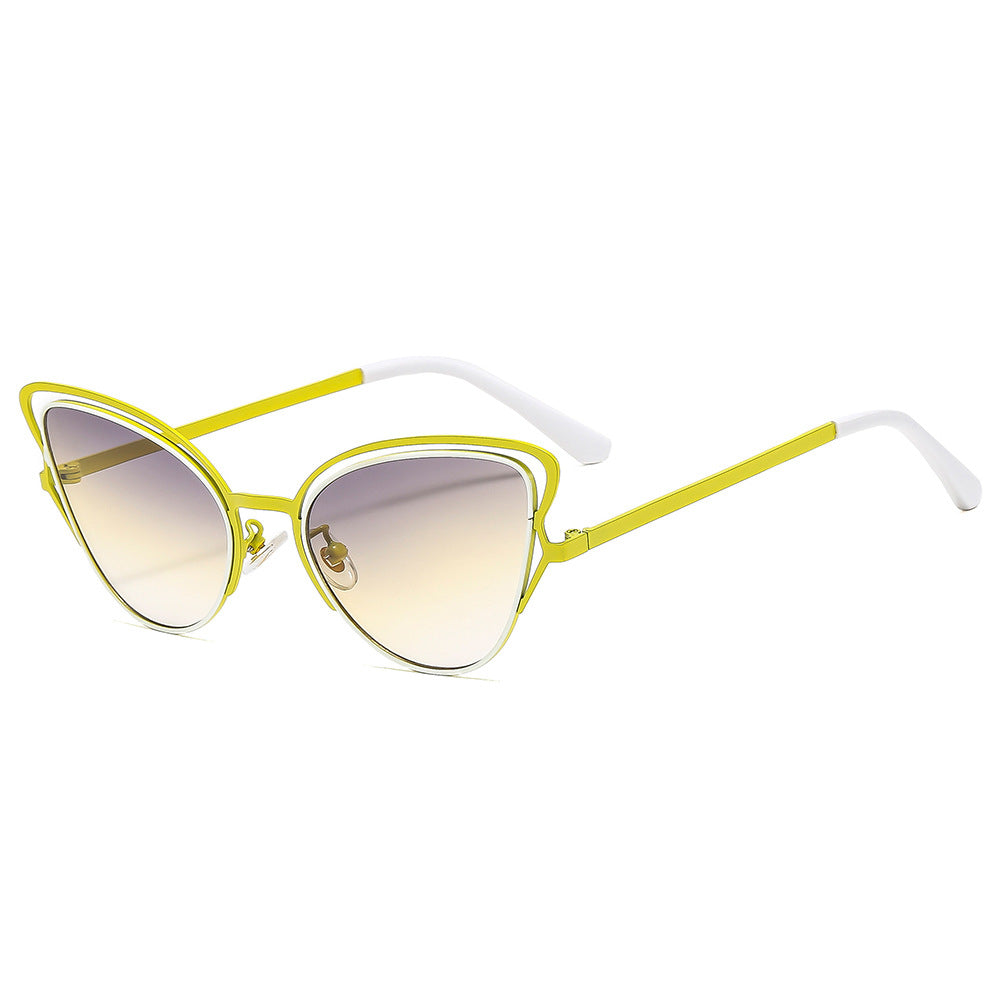 Damen Cat-Eye Sonnenbrille mit luxuriösem Metallrahmen und hochwertigen Verlaufsgläsern Karnz