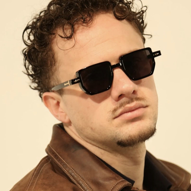 Damen quadratische Sonnenbrille mit elegantem Design und polarisierenden Gläsern Karnz