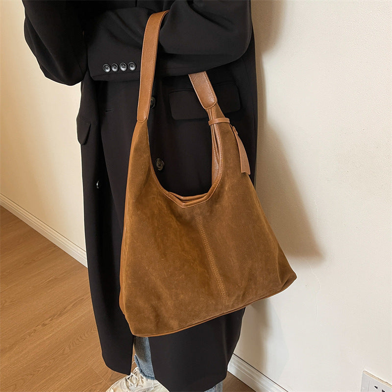 Wildleder Slouchy Schultertasche