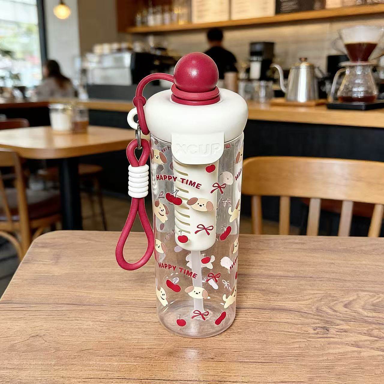 Damen Wasserflasche mit fröhlichem Motiv und praktischem Tragegriff Karnz