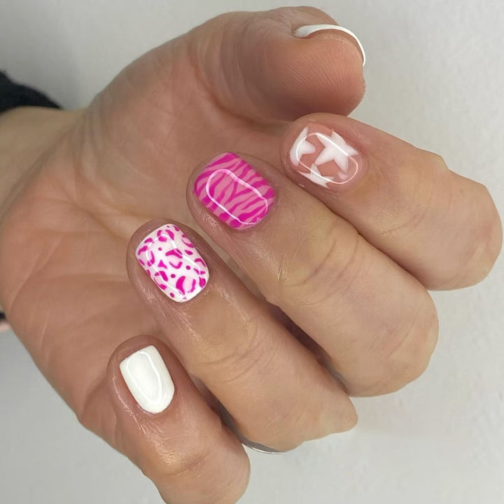 Künstlerisch inspiriertes Press-On Nagelset Karnz