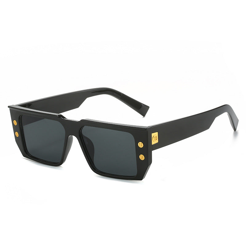 Damen modische klare Brille mit goldenen Akzenten Karnz