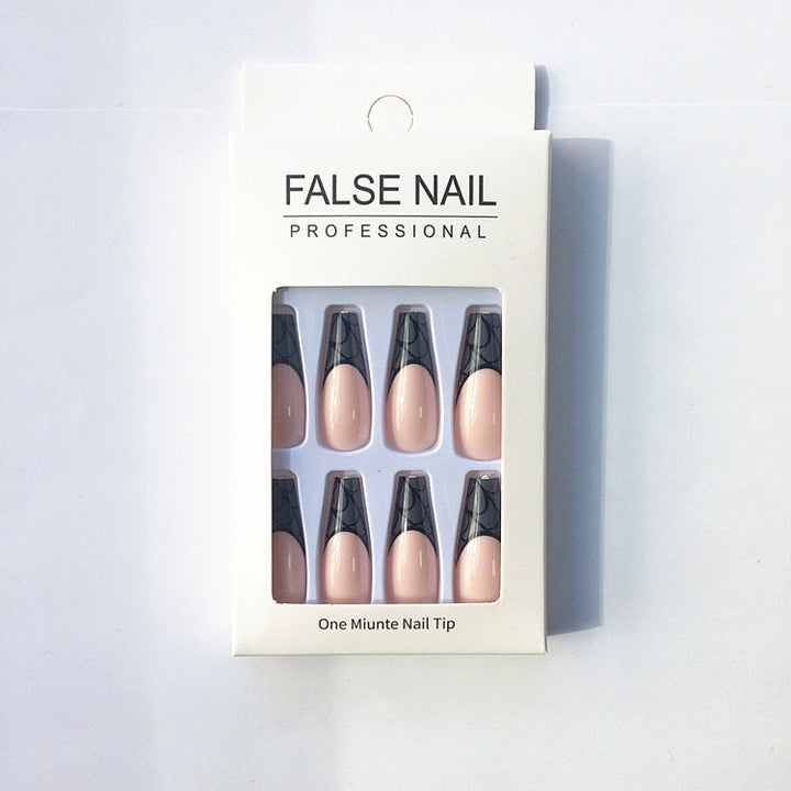 Künstlerische Stiletto Press-On Nägel mit Spinnennetzdesign