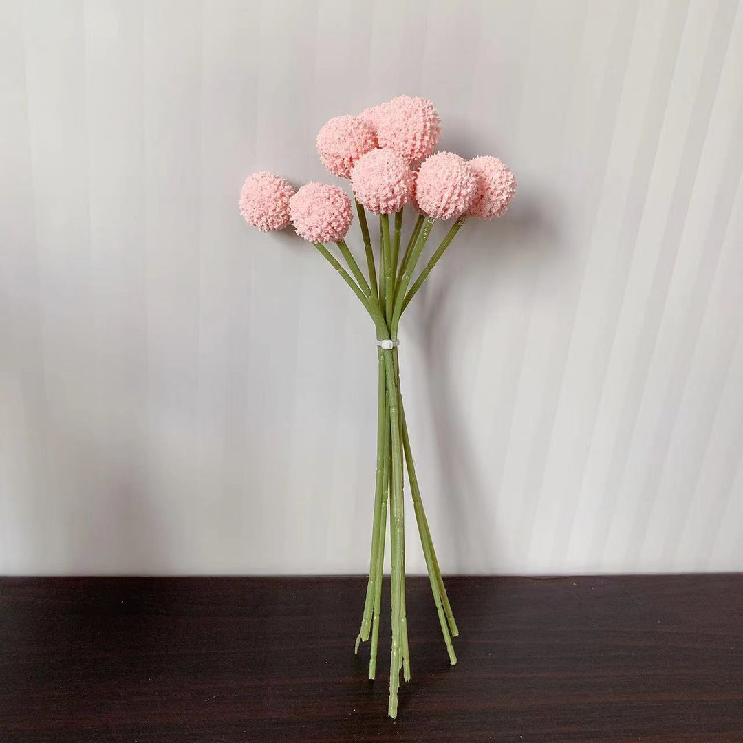 Dekorativer Pom-Pom Blumenstrauß