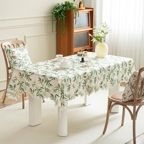 Runde abwischbare Tischdecke mit floralem Ausschnittsaum Karnz