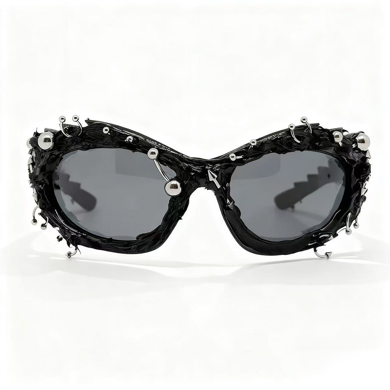 Damen extravagante Designer-Sonnenbrille mit auffälligem Schmuckrahmen Karnz