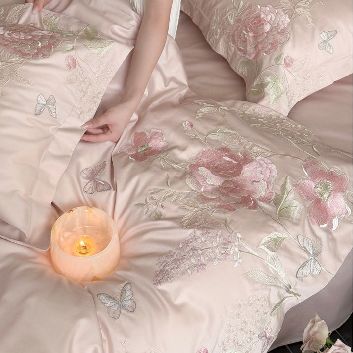 Bestickte Baumwoll-Satin Blumen- und Schmetterlings-Bettwäsche-Ensemble