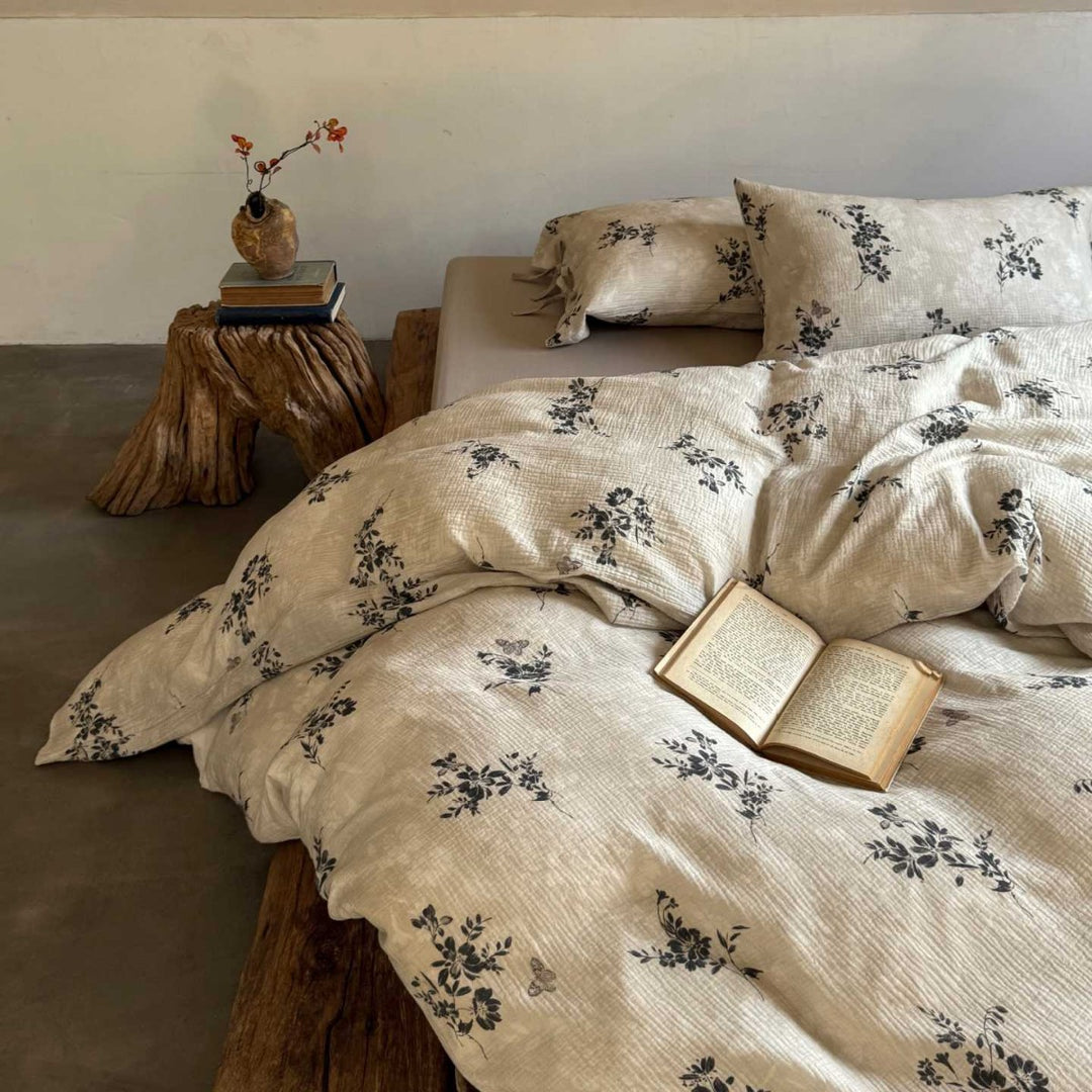 Natürliches Baumwoll‑Leinen Bettbezug‑Set mit gecrashtem Leinenlook und floraler Ton‑in‑Ton‑Musterung