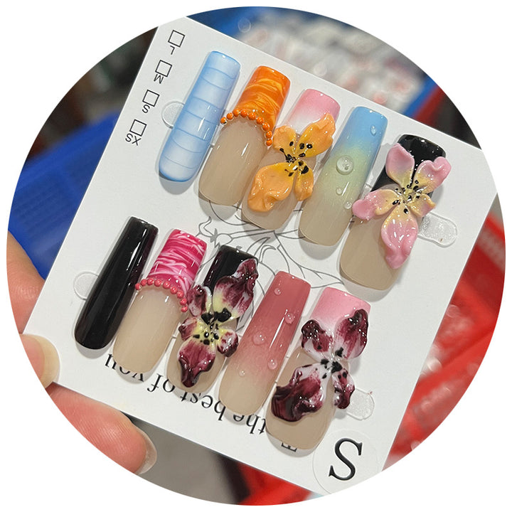 Handgefertigtes florales Design Press-On Nagelset Karnz