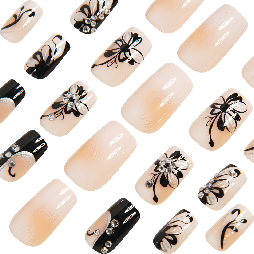 Künstlerische Nagelkunst Tipps Karnz