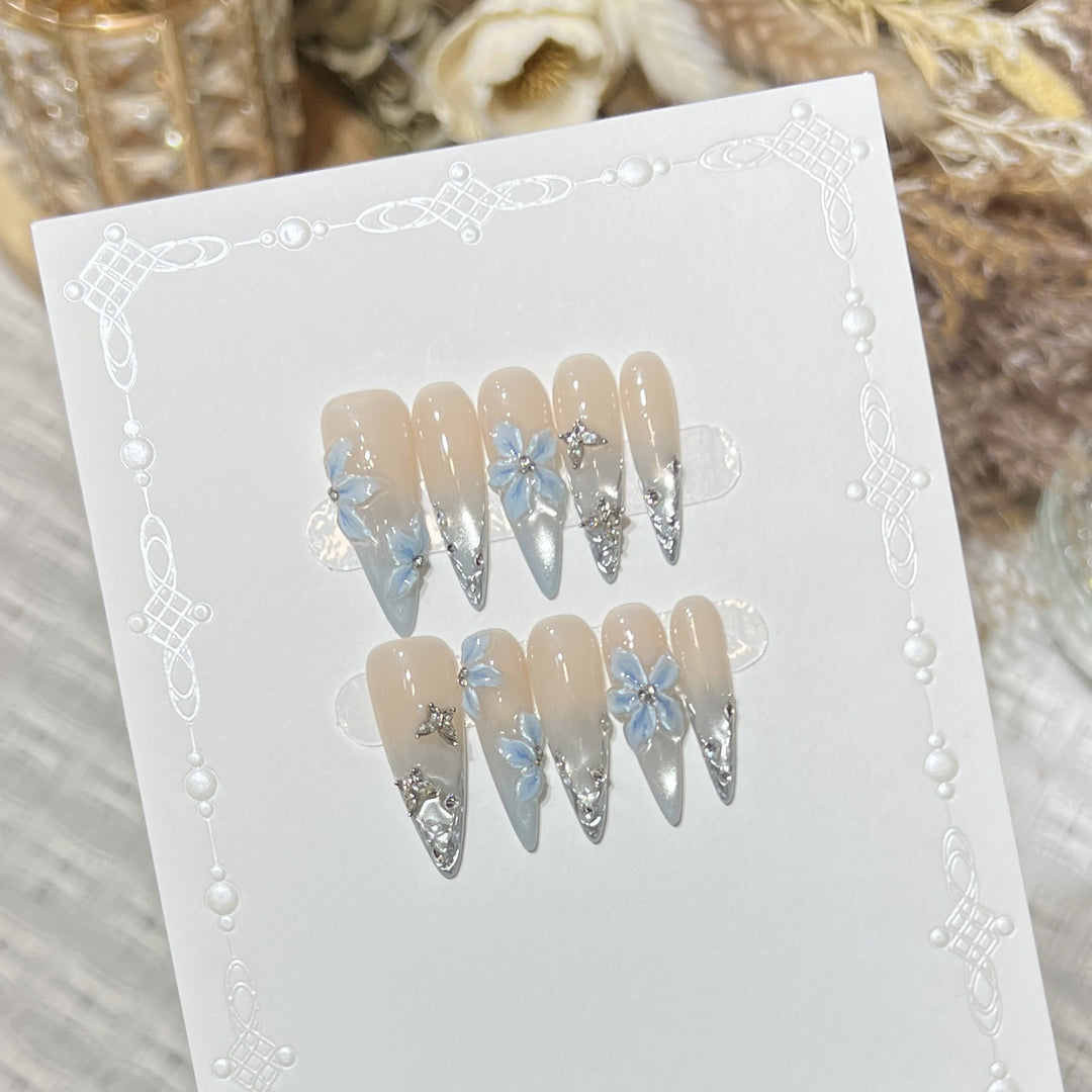 Elegante Stiletto Floral Press-On Nail Set Karnz