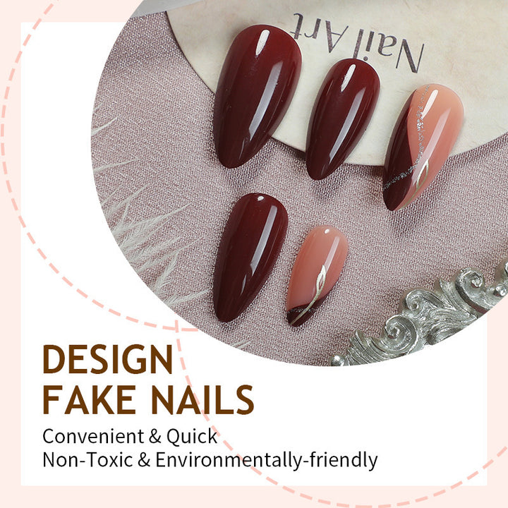 Kunstnagelset mit glänzenden Finish und eleganten Designs Karnz