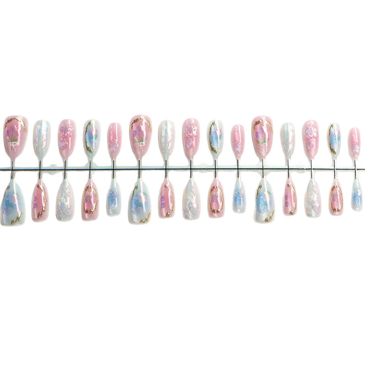 Saisonale Blumen Press-On Nagelkunst Set Karnz