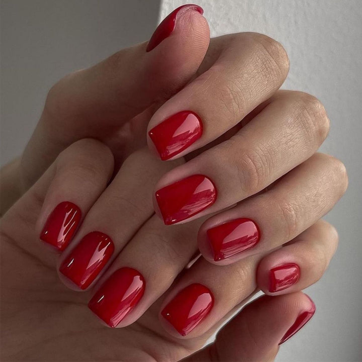 Glänzende Gel-Nagelkunstverlängerungen Karnz
