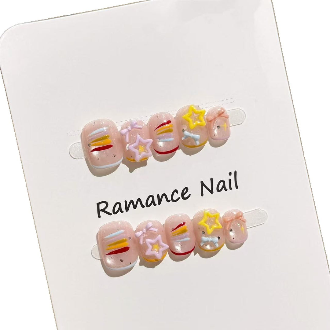 Künstlerisches Press-On-Nagelset Karnz