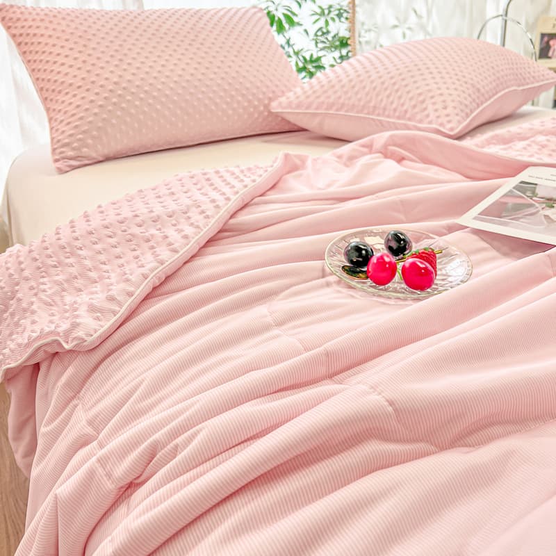 Umkehrbare strukturierte ultraweiche kühlende Sommerdecke wie Eiscreme | Karnz