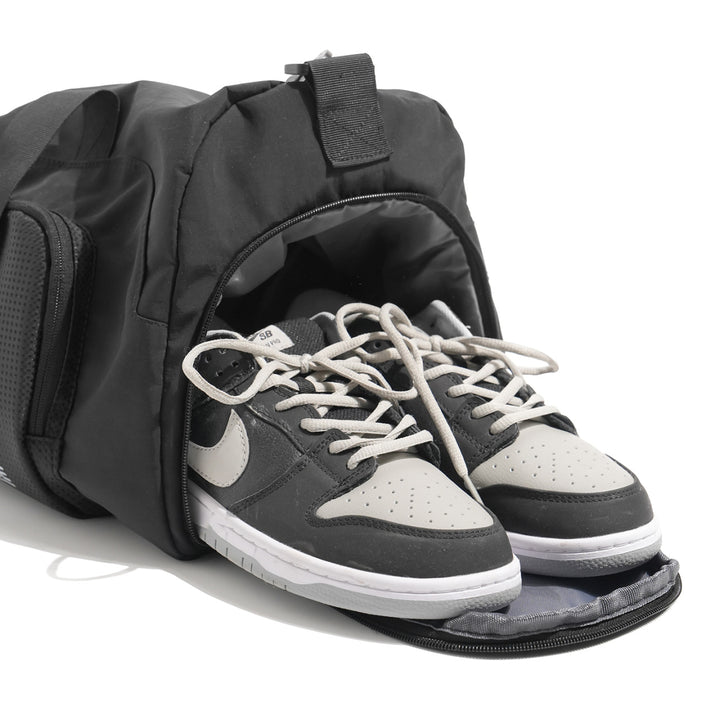 Vielseitige Outdoor-Sport-Duffel Karnz