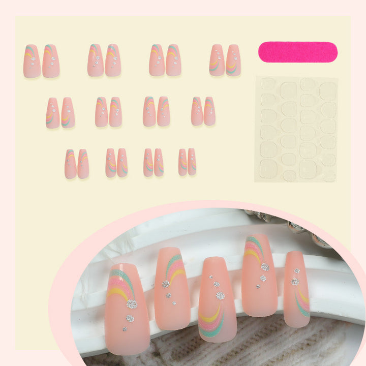 Künstlerisches Press-On-Nagelset mit bunten Wellenmustern Karnz